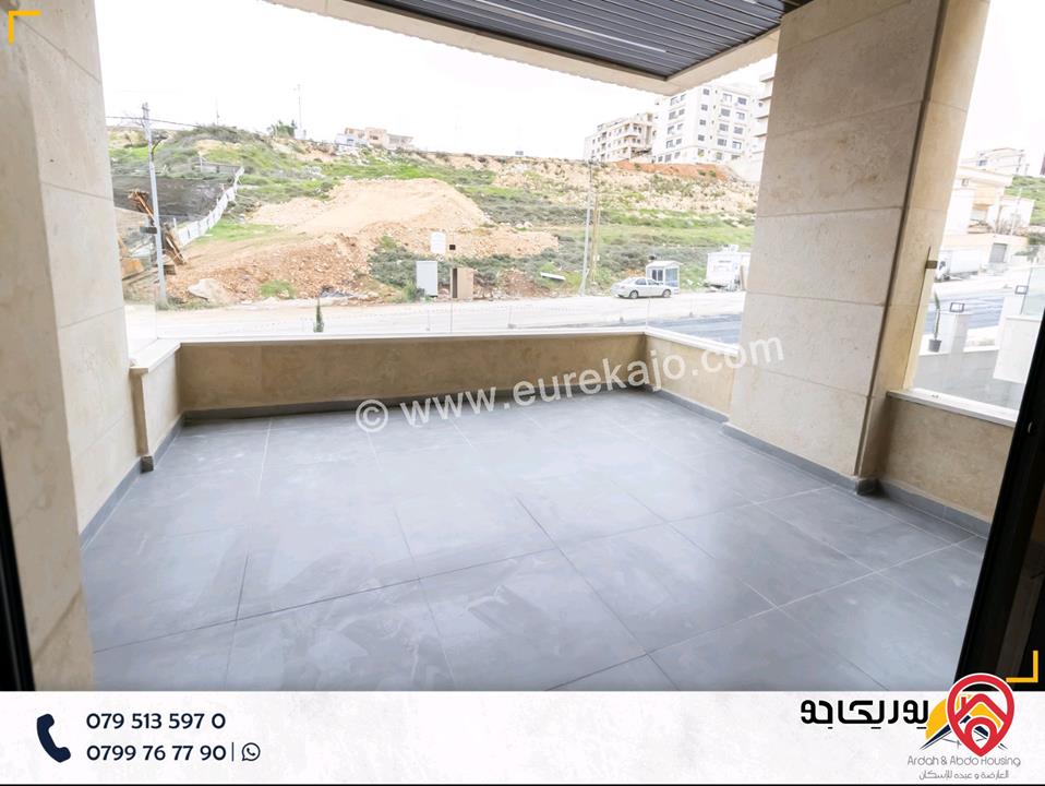 شقة شبه أرضي مساحة 177م مع ترس 50م للبيع في عمان - طريق المطار