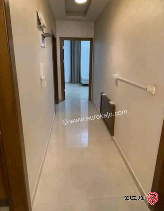 شقة فارغة مساحة 100م طابق أول للايجار للعرسان او عائلة صغيرة في عمان - الرابية 