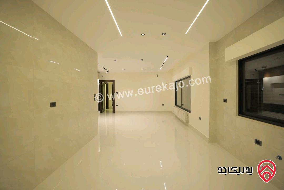 شقق بمساحات مختلفة للبيع في عمان - ام السماق