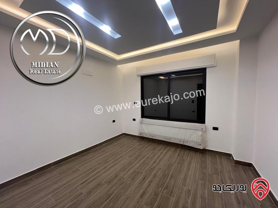 شقة دوبلكس جديدة للبيع طابق أخير مع روف في عمان - حنو الصويفية مساحة 210م مع تراسات تشطيبات و ديكورات فاخرة اطلالة رائعة