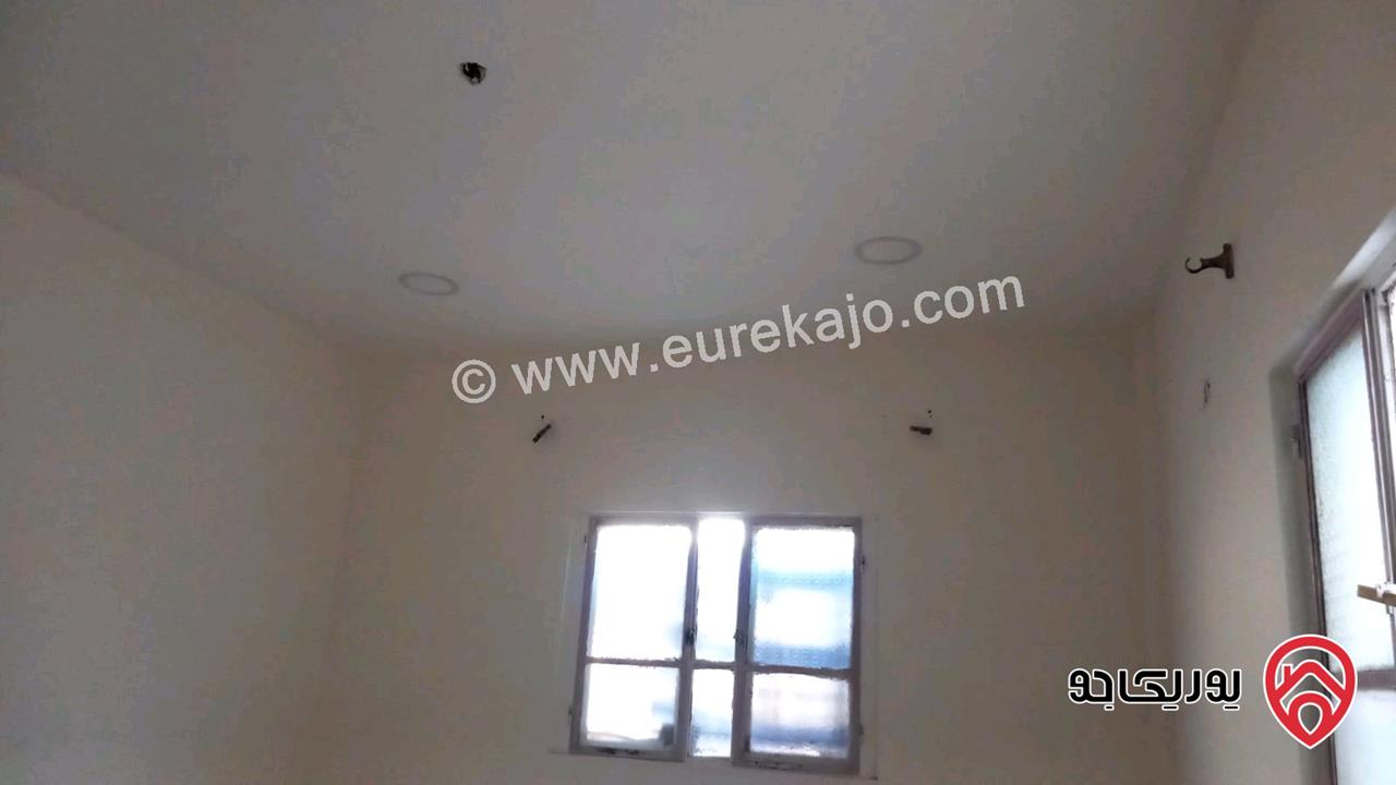 شقة طابقية طابق ارضي مساحة 150م للايجار في الزقاء