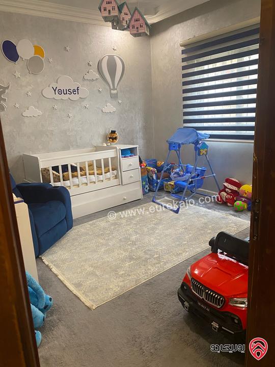 شقة طابق أول مساحة 125م للبيع في اربد - الحي الشرقي (خلف نادي الضباط) 