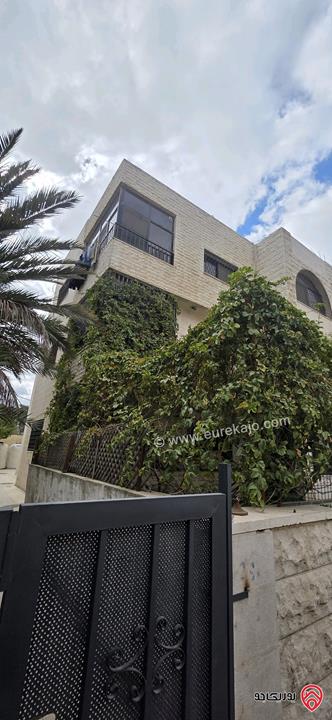 شقة طابق أول مساحة 133م للبيع في عمان - ماركا