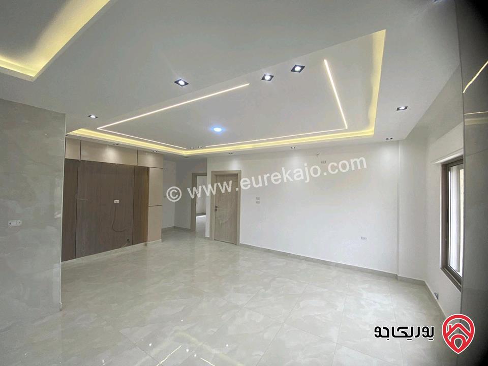 شقة فخمة طابق اول مساحة 175م للبيع في عمان - شفا بدران حي الدرك بسعر 85 الف ت 0796974924 