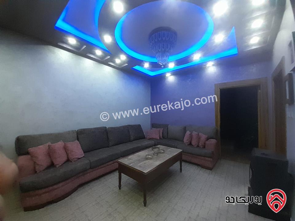 فيلا مكونة من طابقين على أرض 581م للبيع في عمان - طبربور ابو عليا