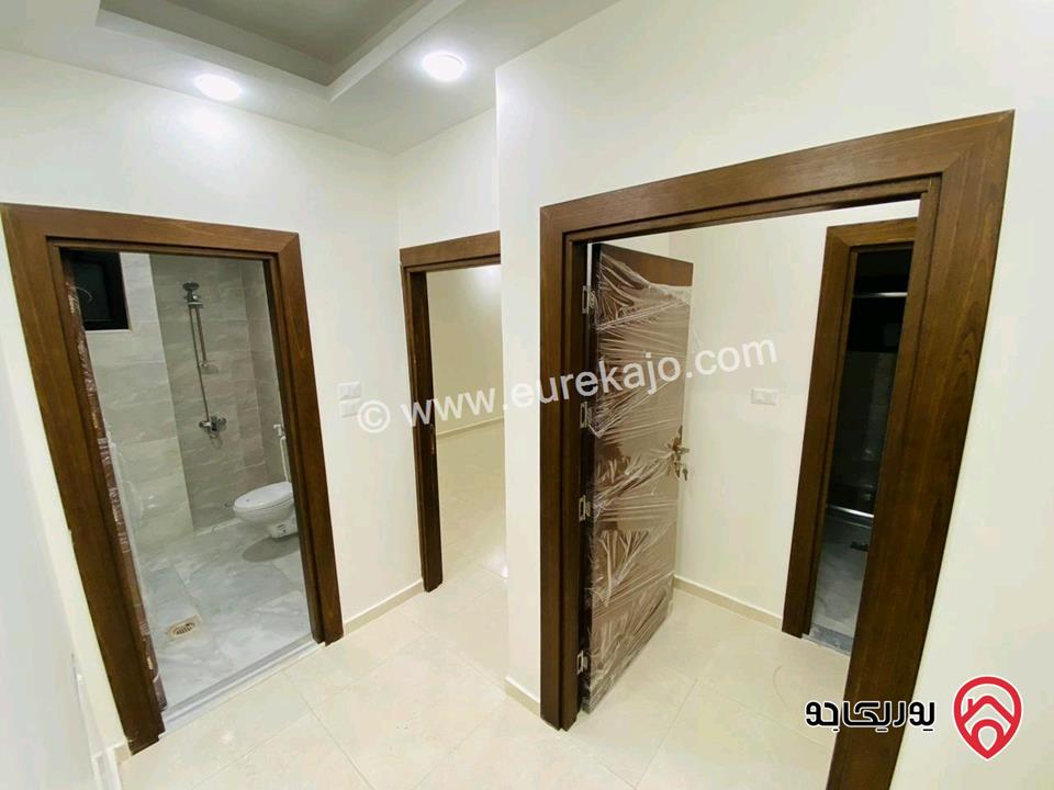 شقة طابق ثالث مساحة 180م لم تسكن للايجار في اربد - الراهبات