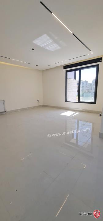 شقة طابق أول مساحة 220م للبيع في عمان - الدوار السابع موقع رائع تشطيبات فاخرة 