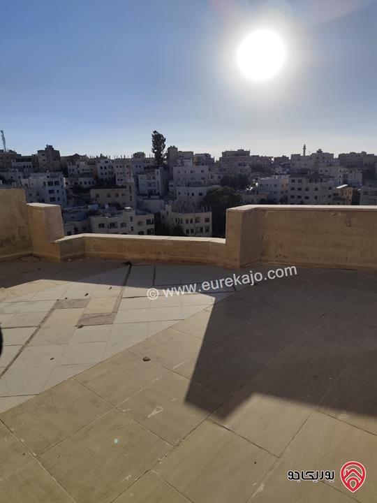 شقة مساحة 170م طابق ثالث مع روف للبيع في عمان - المرقب