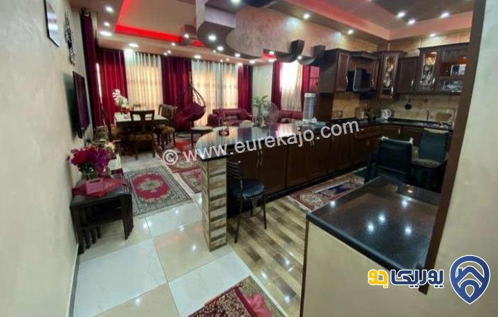 شقة سوبر ديلوكس طابقية مساحة 188م طابق ثاني للبيع في الزرقاء الجديدة 