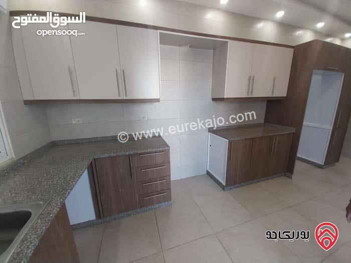 شقة طابق ثاني مساحة 185م للايجار في عمان - الصويفية