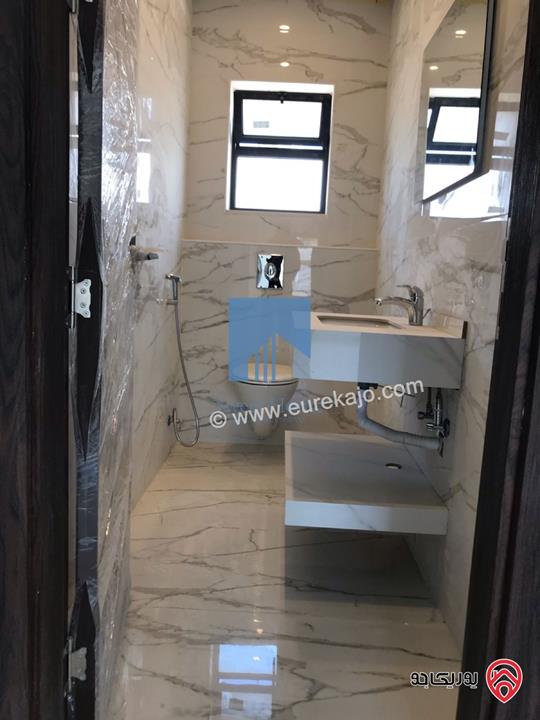 شقة فاخرة للبيع في الجندويل  - مقابل أسواق السلام طابق ثالث مع روف دوبلكس 160م تشطيب سوبر ديلوكس لم تسكن