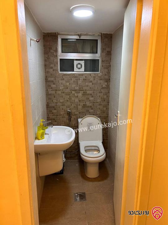 شقة طابق أول مساحة 160م للبيع في عمان - الشميساني