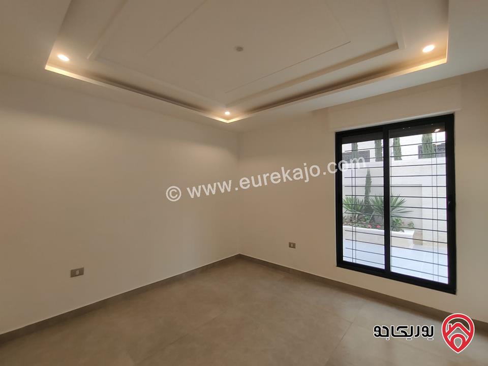  شقق جديدة مساحة 240م للبيع في عمان - حي الصحابة رجم عميش  