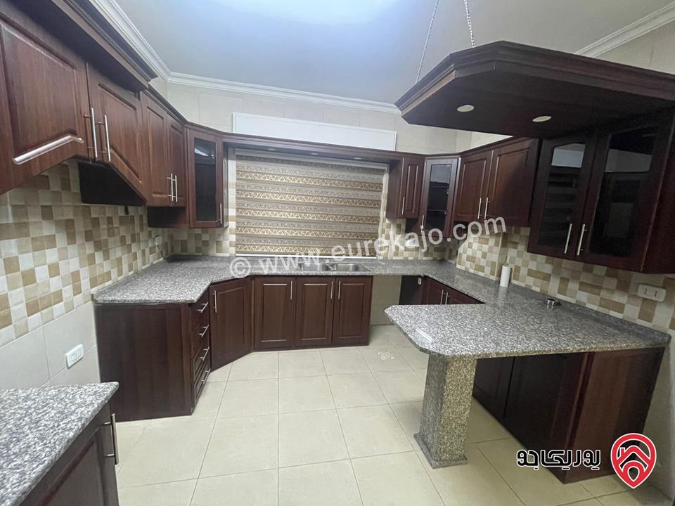 شقة فاخرة 168م طابق أول للبيع في عمان - البنيات وطريق المطار 