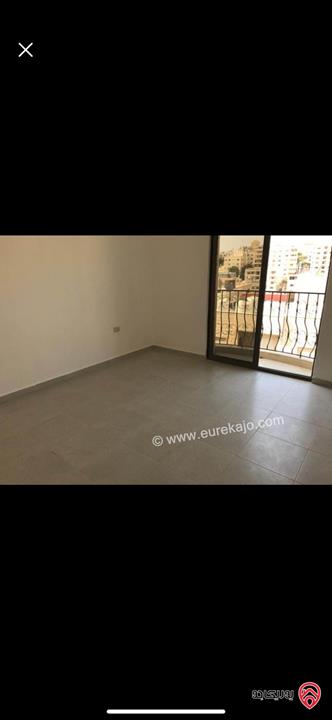 شقة ديلوكس طابق ارضي مساحة 190م داخلي و 50م خارجي للايجار في عمان - تلاع العلي 