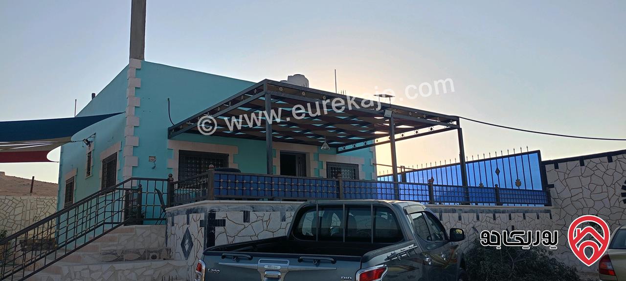 مزرعة مساحة الأرض 3400م والبناء 120م للبيع في المفرق 