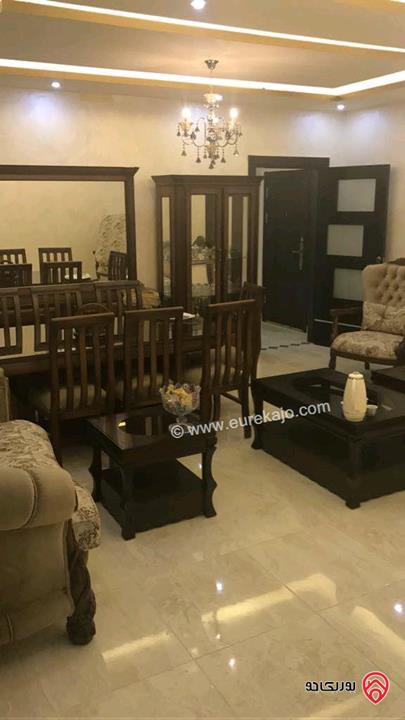 شقة شبه ارضية مساحة 196م للبيع في عمان - شفا بدران