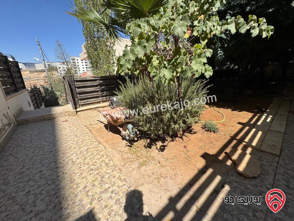 فيلا فاخرة مستقلة مساحة 610م على ارض 814م للبيع في عمان - البنيات