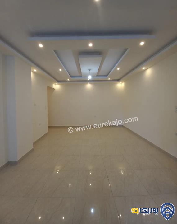 شقة سوبر ديلوكس طابق أول مساحة 140م للبيع في طبربور - منطقة طارق