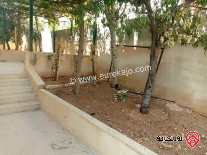 بيت مستقل مكون من طابقين 4 شقق على أرض 581م للبيع في عمان - طبربور
