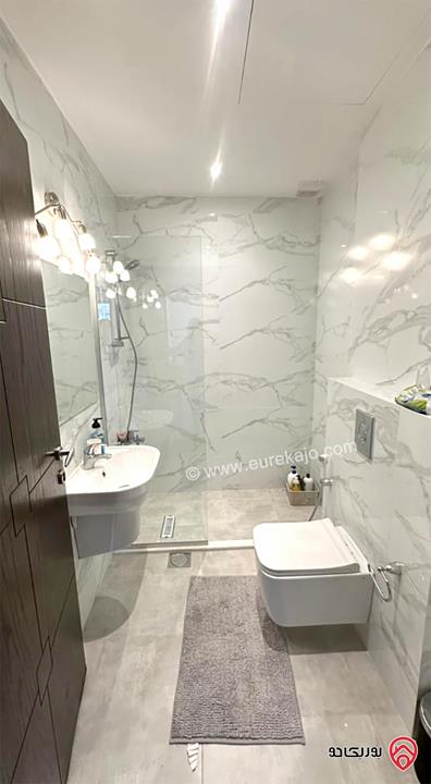 شقة ارضية مفروشة مساحة 90م مع حديقة 50م للإيجار في عمان - عبدون