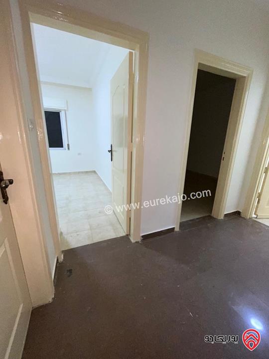 شقة طابق ثاني مساحة 140م للايجار في عمان - الكرسي