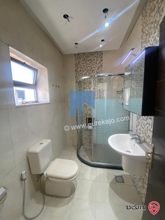 شقة فاخرة طابق ثالث 180م تشطيب سوبر ديلوكس للبيع في عمان - خلدا - العوجانية