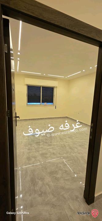 شقة فاخرة مساحة 174م طابق ثالث للبيع في عمان - الجاردنز  