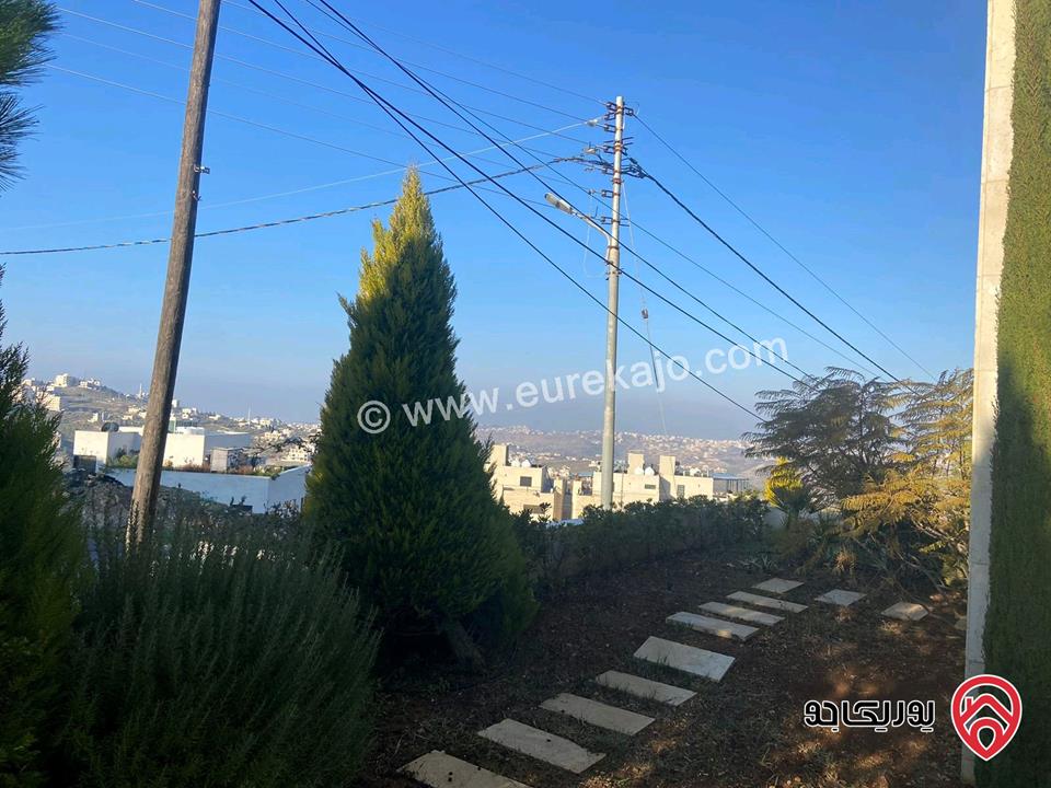 فيلا مساحة 1050م على أرض 750م للبيع في عمان - الظهير