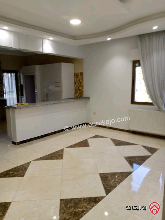 شقة سكنية مساحة 150م طابق ثاني للبيع في عمان - منطقة الجبيهة حي الريان 