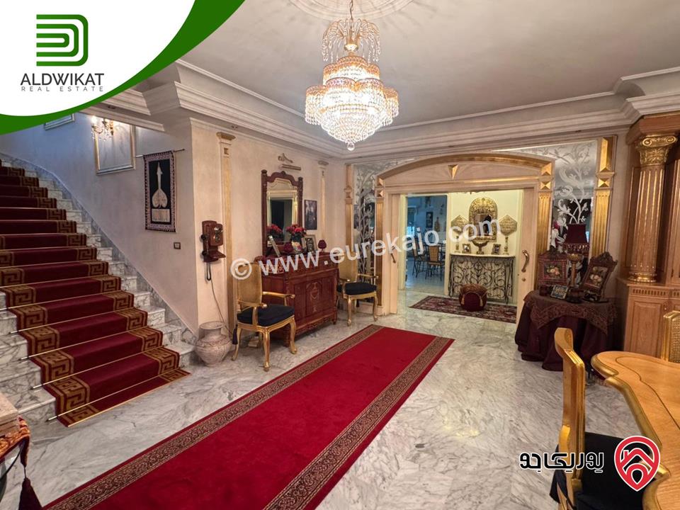 فيلا مستقلة للبيع في عمان - عبدون مساحة الارض 1000 م مساحة البناء 1050 م