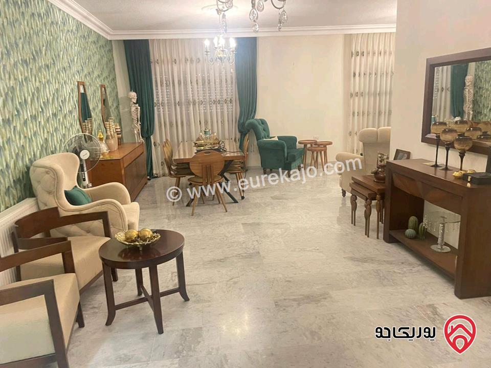 شقة مساحة 180م طابق أول للبيع في عمان - الرابية بسعر مغري 
