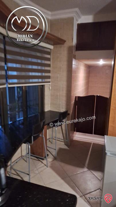 شقة ارضية دوبلكس للبيع في عمان - خلدا مساحة 260م مع ترس و حديقة 200م تشطيبات سوبر ديلوكس بسعر مميز جداً