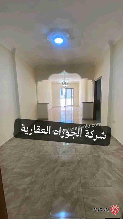 شقة فارغة مساحة 190م للايجار في مجمع تجاري في عمان - مرج الحمام 