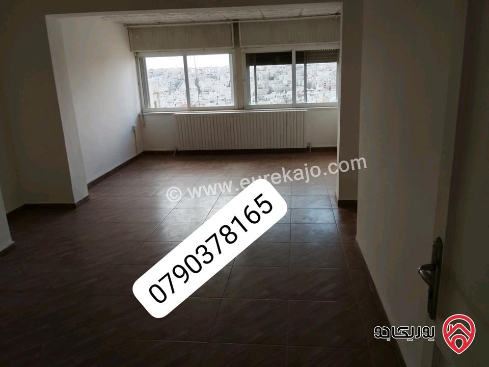 روف مساحة 250م للايجار او البيع في عمان - ام اذينة