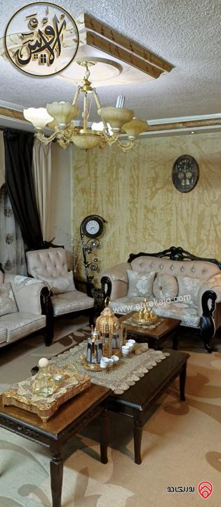 شقة طابق ارضي مساحة 150م للبيع في الزرقاء - جبل طارق