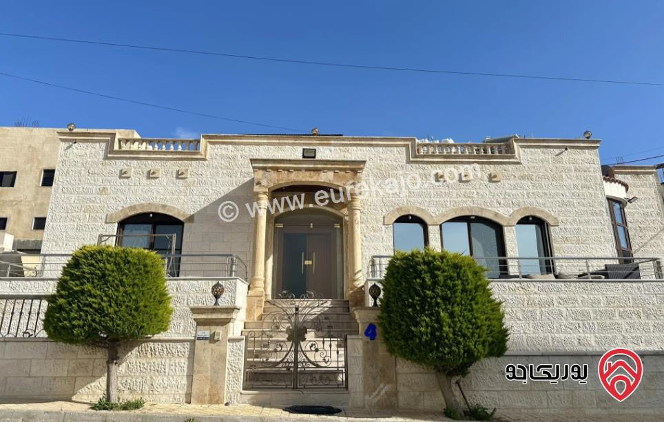 فيلا مساحة الأرض 750م والبناء 500م للبيع في عمان - أبو السوس