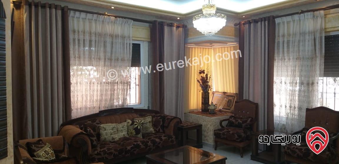 بيت مستقل مساحة 300م على أرض 415م للبيع في الزرقاء – جبل طارق ( تشطيبات جديدة )