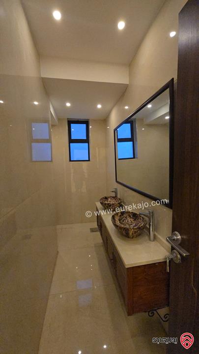 فيلا حديثة مساحة 530م على أرض 620م للبيع في عمان - مرج الحمام 