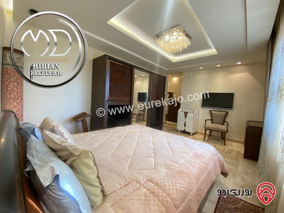 شقة مفروشة طابق أخير مع روف للايجار في عمان - خلدا - العوجانية مساحة 320م مع تراسات تشطيبات ديكورات فاخرة اطلالة جميلة