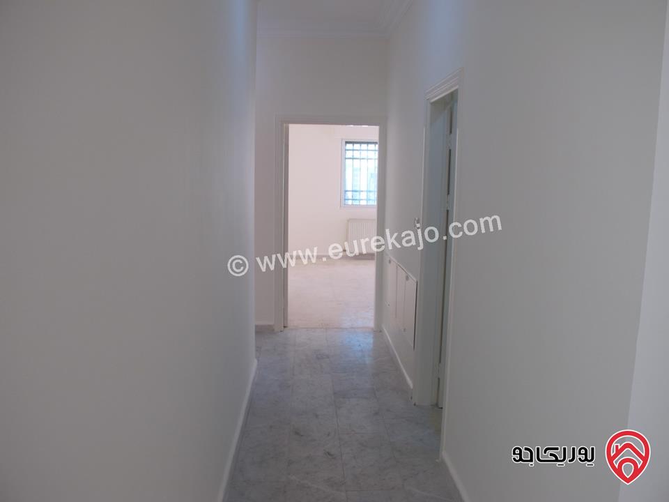 شقة مساحة 167متر طابق ثالث للبيع في عمان - السابع خلف مسجد ابو عيشة