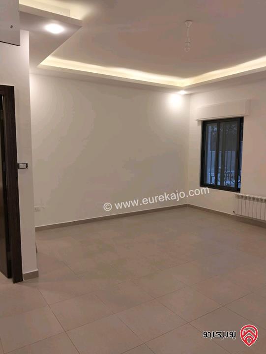 شقة فارغة طابق أول مساحة 90م للايجار في عمان - ضاحية النخيل 