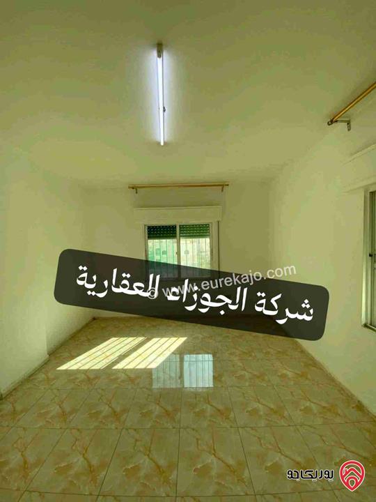 شقة فارغة مساحة 125م طابق ثالث للايجار في عمان - البنيات 