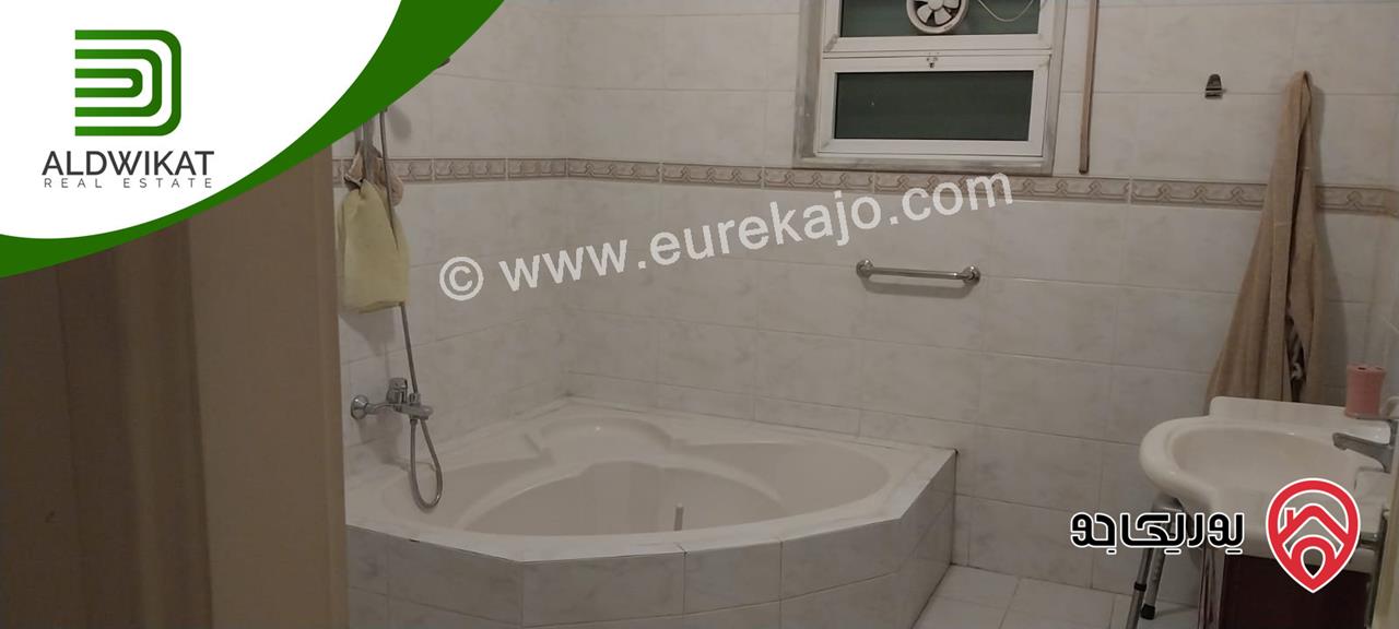 فيلا مستقلة للبيع في دابوق / الذهيبه مساحة البناء 820 ومساحة الارض 1245م موقع مميز جدا 