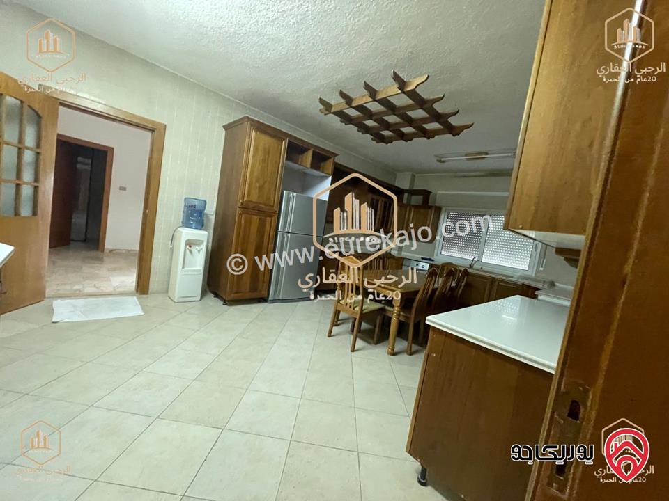 شقة أرضية مساحة 335م للإيجار الفارغ في عمان - ام السماق