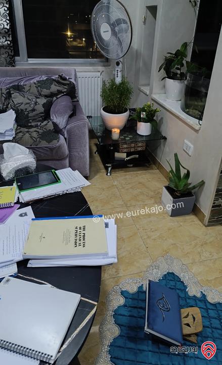 شقة طابق ثالث مساحة 140م للبيع في عمان - حي الصحابة