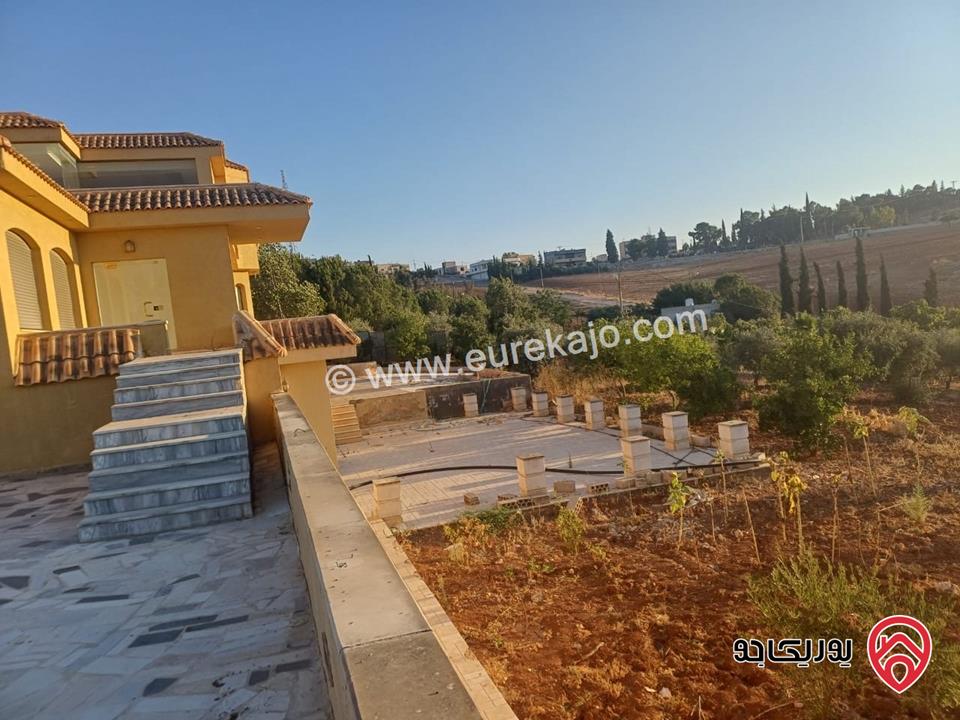 مزرعة مساحة الأرض 4 دونم و 811م والبناء 500م للبيع في البلقاء - تل الرمان