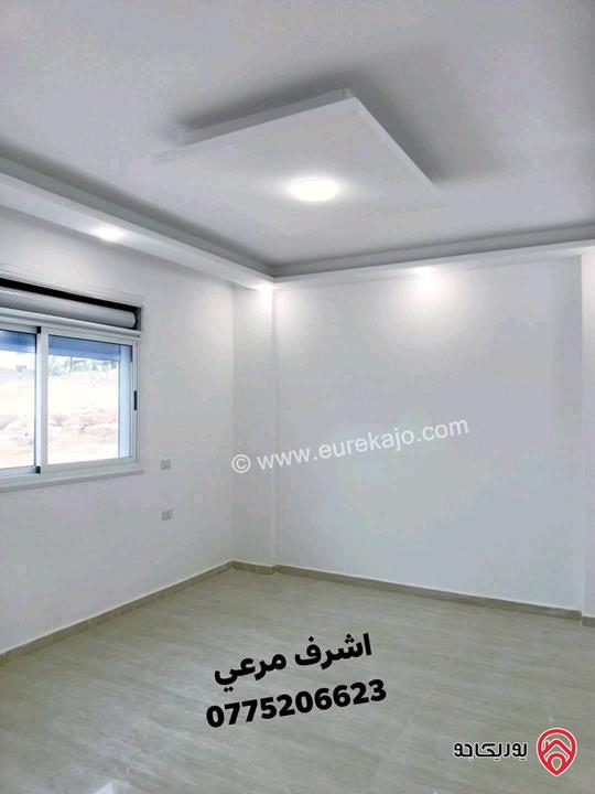 شقة طابق ثالث دوبلكس مساحة 175م لم تسكن للبيع في الزرقاء جبل المغير