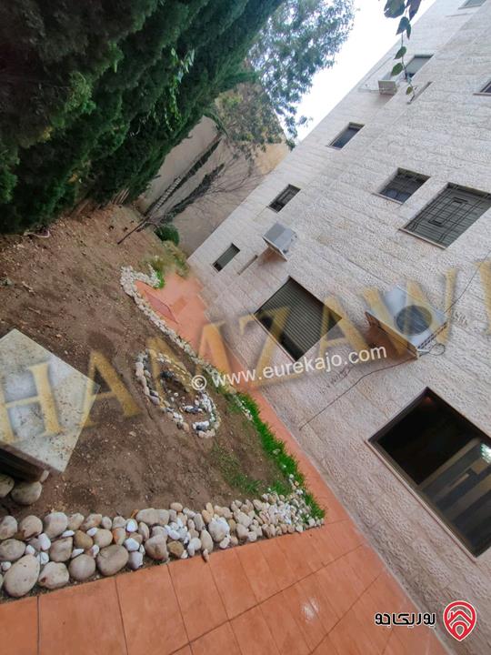 شقة شبه أرضية مساحة 220م داخلي و 80م خارجي للايجار في عمان - دير غبار 