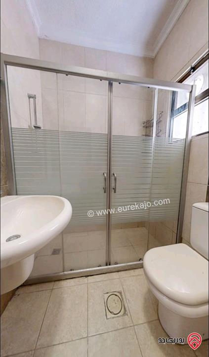 شقة شبه ارضية مساحة 234م داخلي و 120م خارجي للبيع في عمان - تلاع العلي 